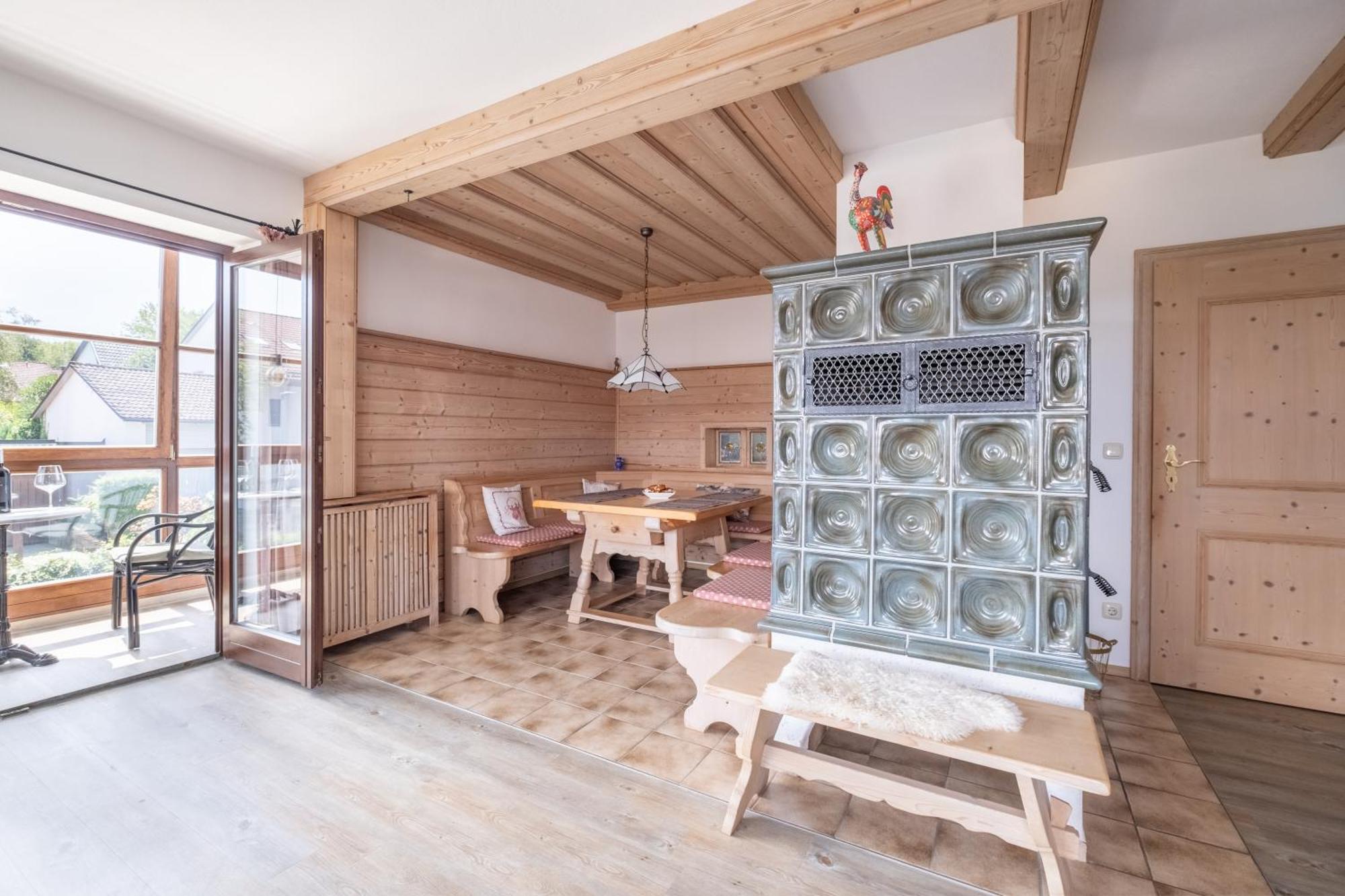 Gemuetliches Wohlfuehl-Apartment Mit Perfektem Seeblick ดีสเซิน อัม อัมเมอร์เซ ภายนอก รูปภาพ